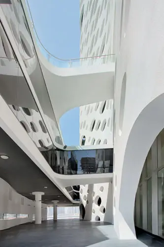 0-14 Tower Dubai Reiser Umemoto exoskeleton