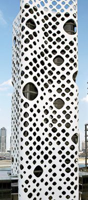 0-14 Tower Dubai Reiser Umemoto exoskeleton
