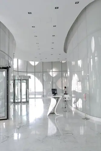 0-14 Tower Dubai Reiser Umemoto exoskeleton