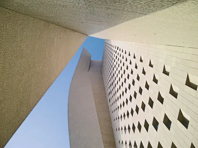 Al Hamra Firdous Tower