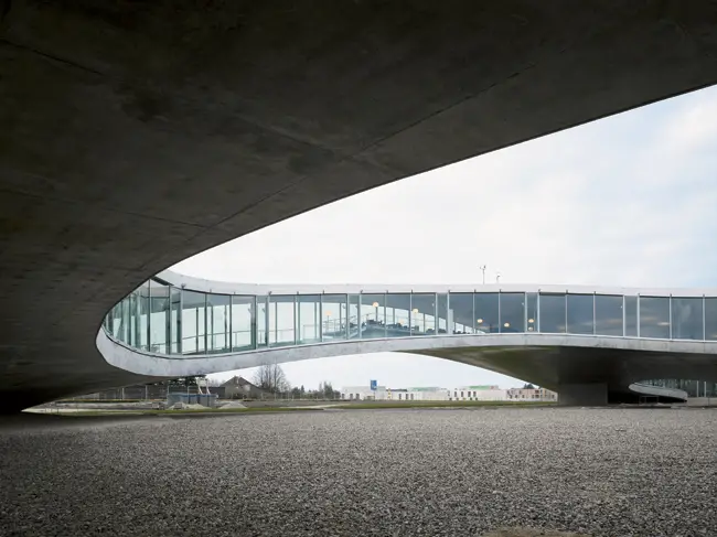 Rolex Learning Center