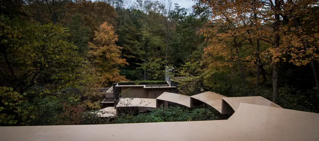 Fallingwater Frank Lloyd Wright Organic Architecture