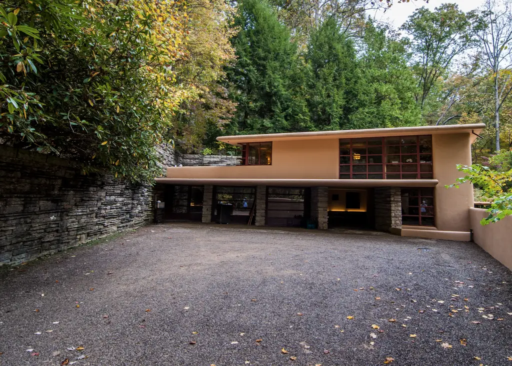Fallingwater Frank Lloyd Wright Organic Architecture
