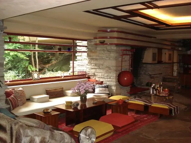 Fallingwater Frank Lloyd Wright Organic Architecture