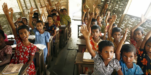floating school