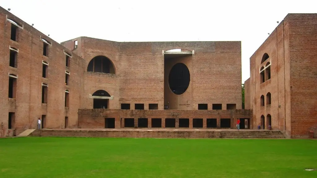 IIM Ahmedabad Architecture
