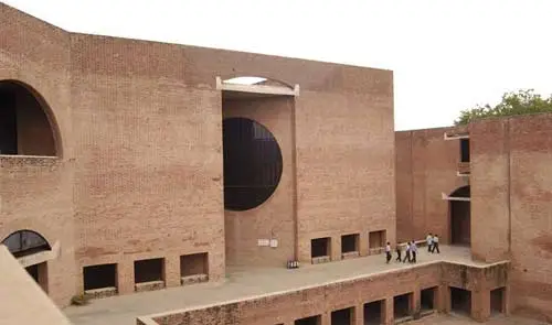 IIM Ahmedabad Architecture