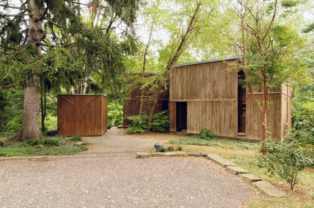 fisher house by louis kahn 04