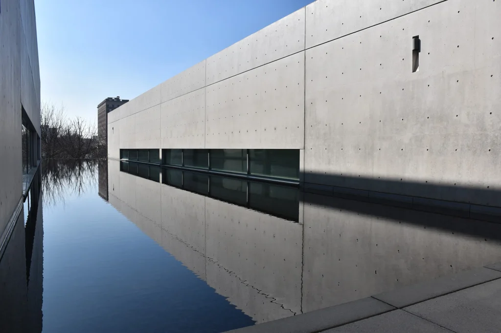 Pulitzer Arts Foundation by Tadao Ando, [exterior concrete facade / water court /
Ellsworth Kelly Blue Black gallery / Richard Serra Joe sculpture court /
skylit main gallery / interior concrete wall], St. Louis Missouri 2001
