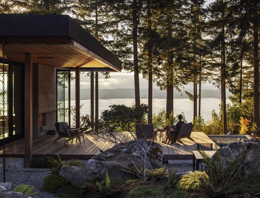 Longbranch Residence