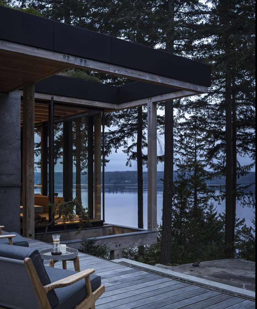 Longbranch Residence