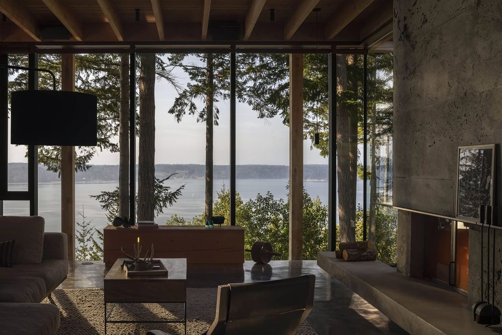 Longbranch Residence