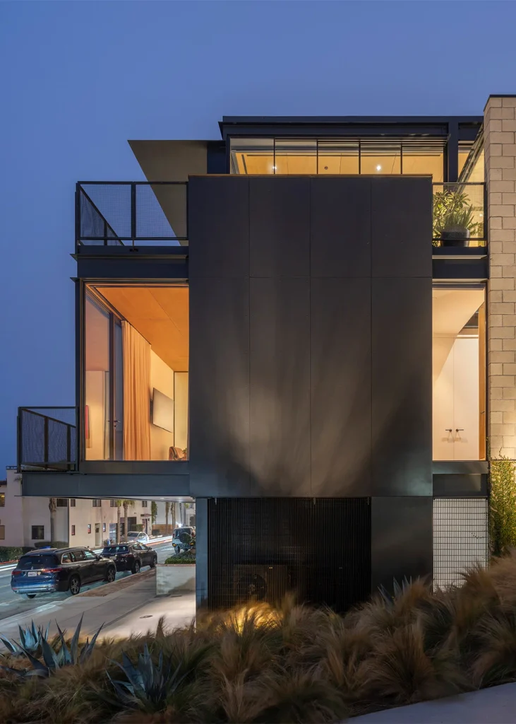 Manhattan Beach Residence